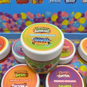 Dabbin Dotz Extracts DUOS Edition ￼￼ Half oz of live resin sugar + Half oz of badder in every jar! 32 bomb flavors in every pound box